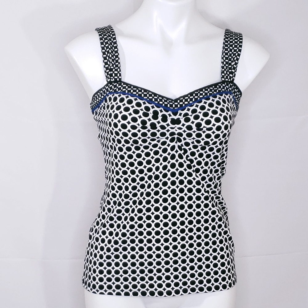 WHBM Black and White Sleeveless Blouse Size Small